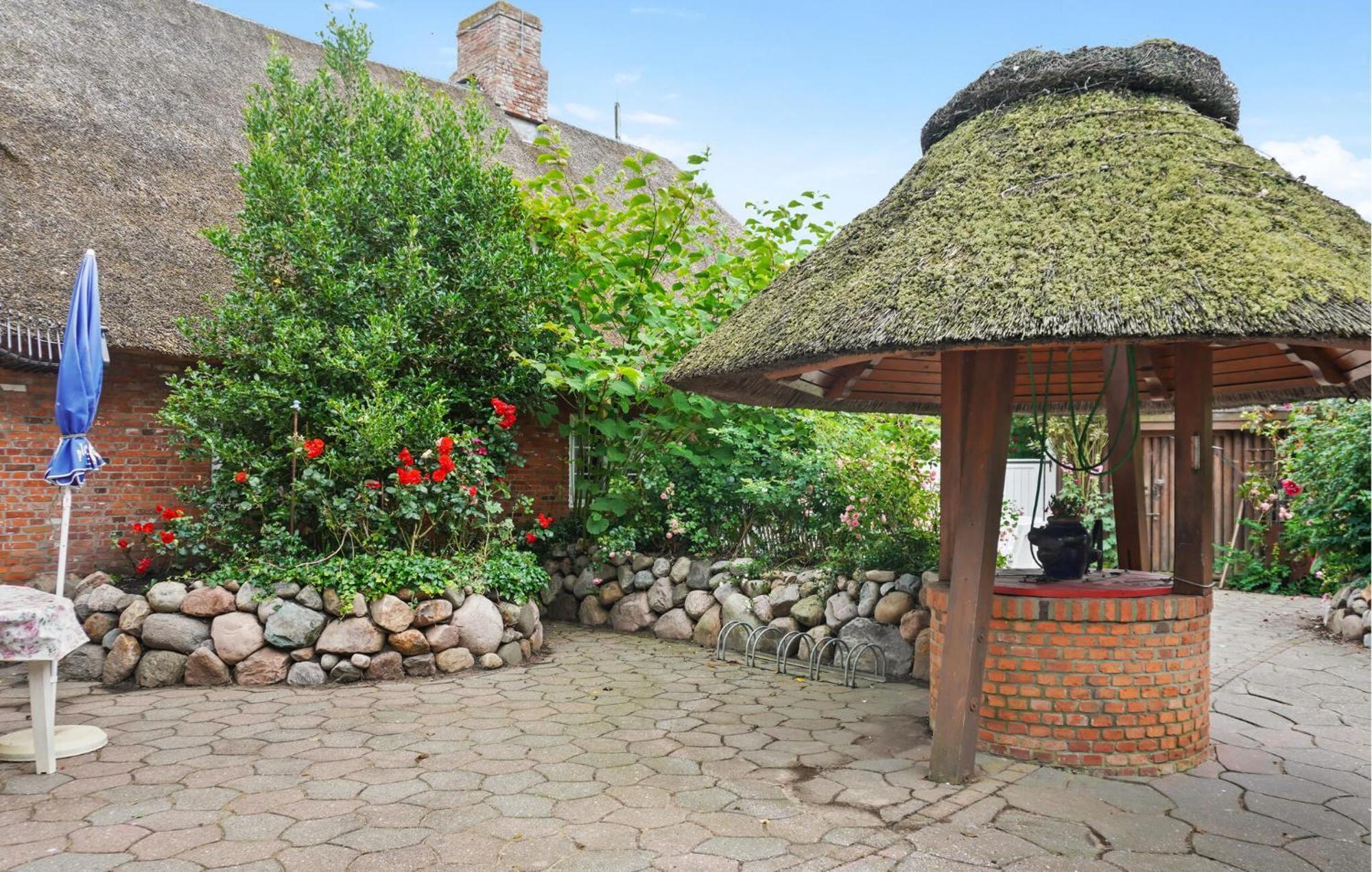 2 Bedroom Lovely Apartment In Dagebüll 外观 照片